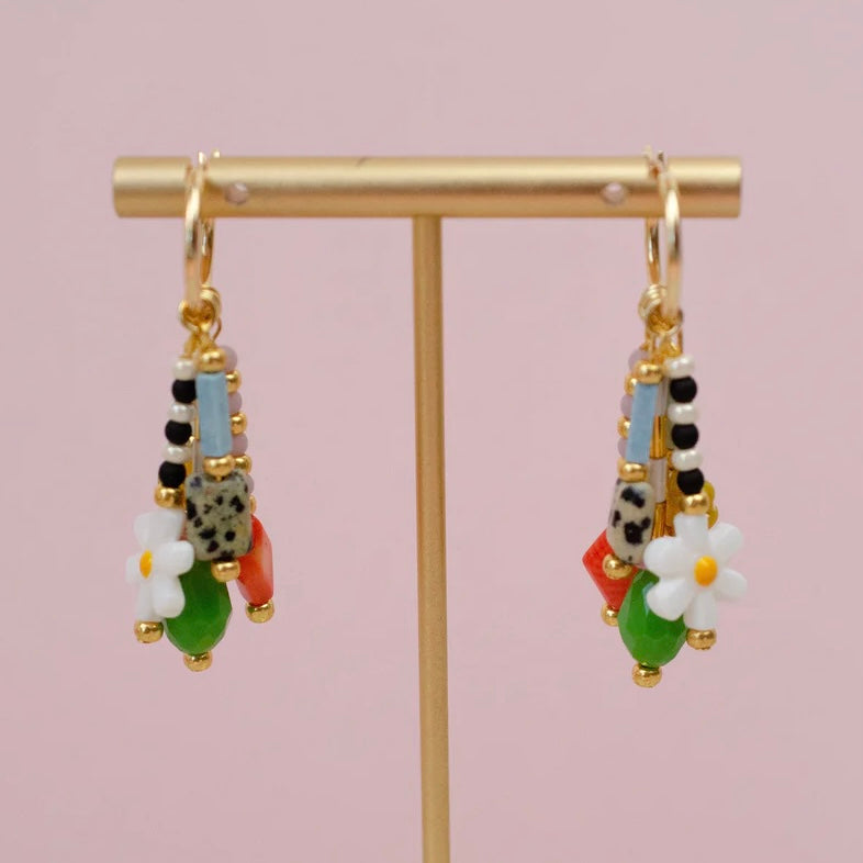 della dangle earrings