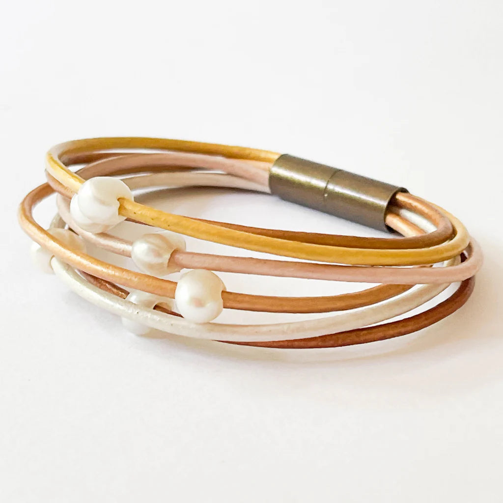 gold and pearl shimmer leather bracelet