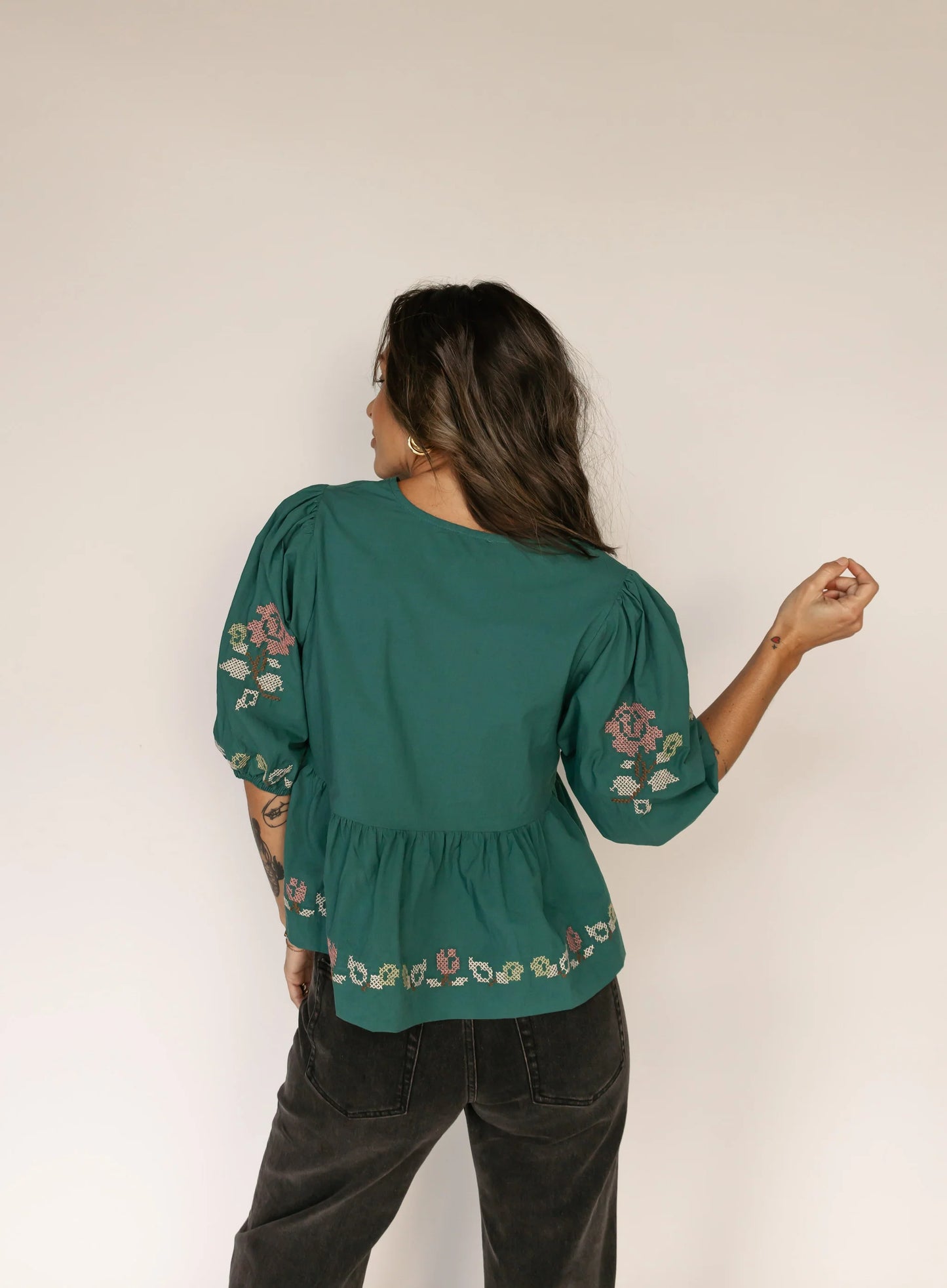 embroidered puff sleeve peplum