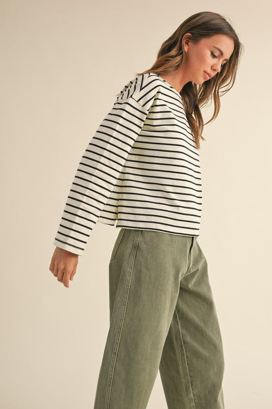 striped pattern long sleeve top